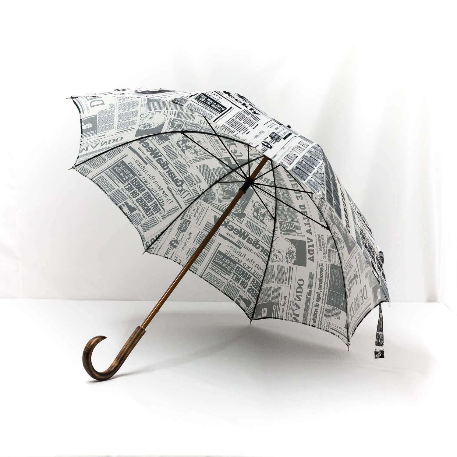 Parapluie imprimé journal