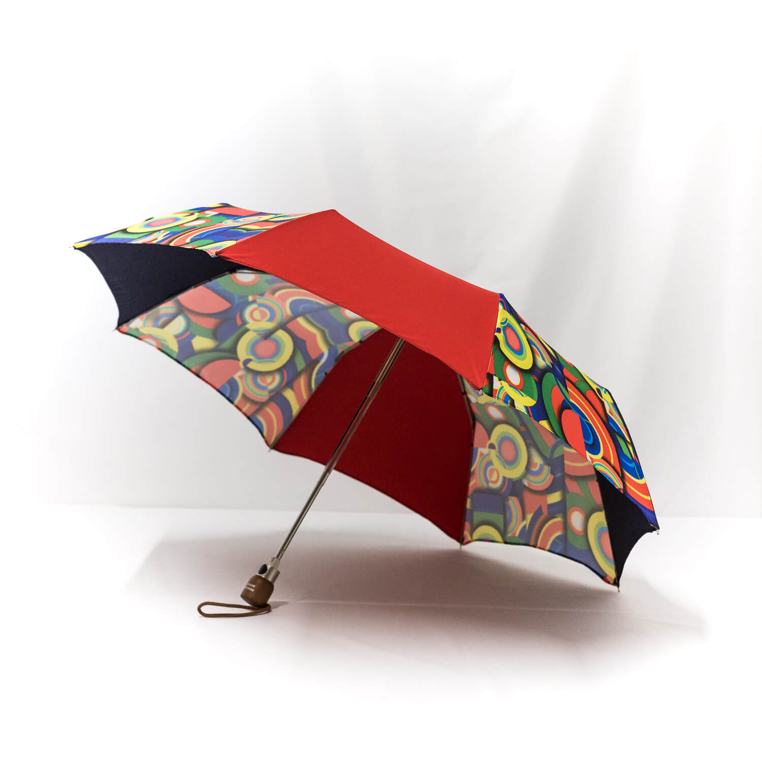 Parapluie pliant imprimé multicolore rouge et bleu